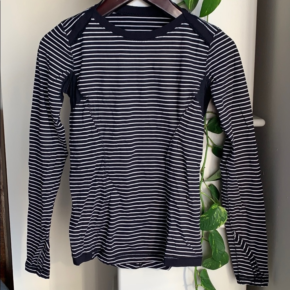 Striped Lululemon exercise long sleeve top